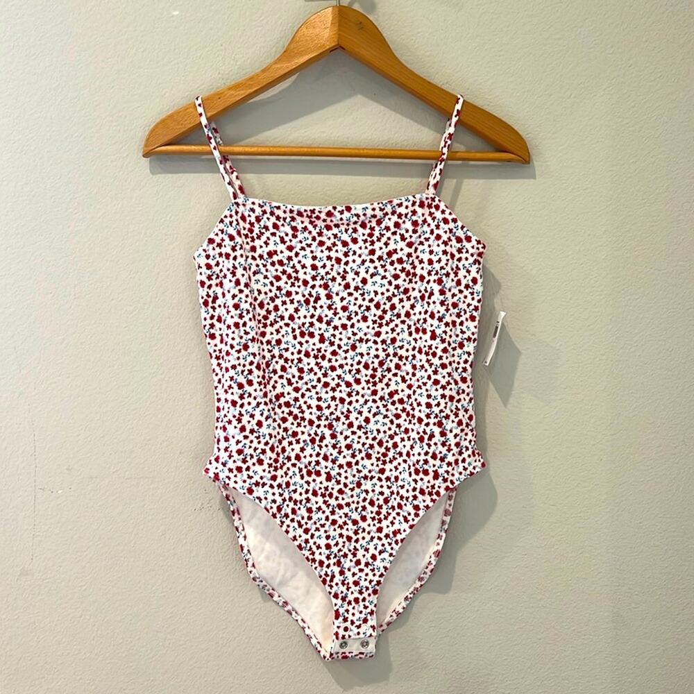 NWT Old Navy Fitted Floral Bodysuit | Size‎ Small